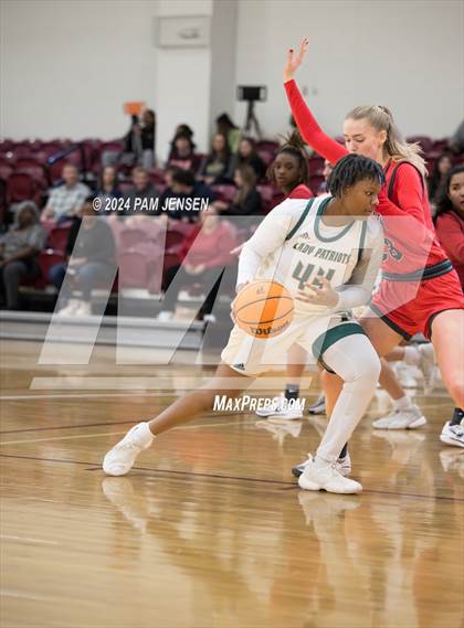 Thumbnail 2 in South Mecklenburg vs. Pinecrest photogallery.