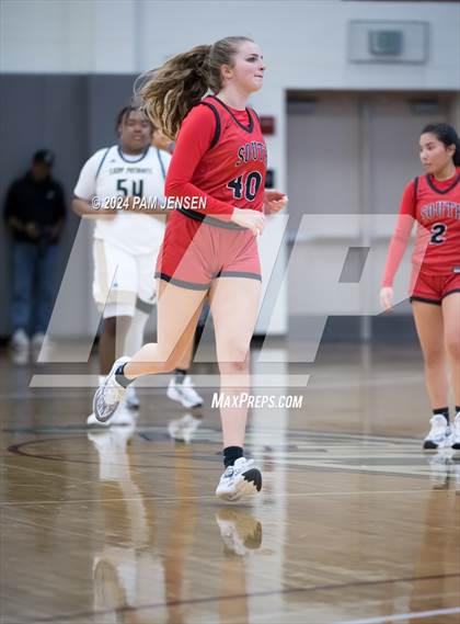 Thumbnail 3 in South Mecklenburg vs. Pinecrest photogallery.
