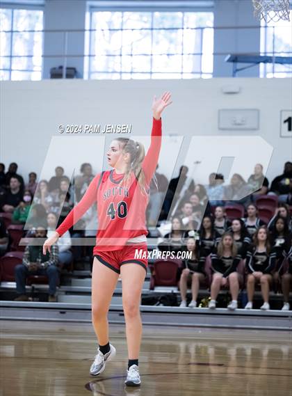Thumbnail 1 in South Mecklenburg vs. Pinecrest photogallery.