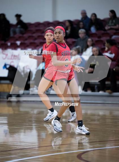 Thumbnail 2 in South Mecklenburg vs. Pinecrest photogallery.