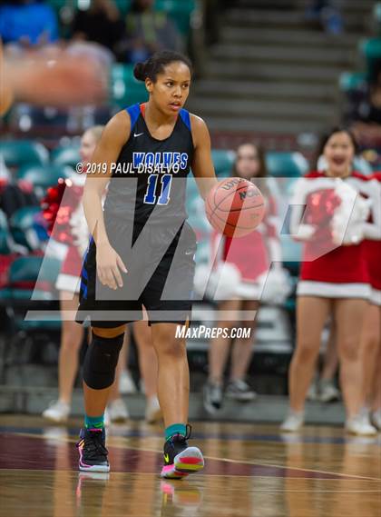 Thumbnail 2 in Grandview vs. Regis Jesuit (CHSAA 5A Final Four) photogallery.