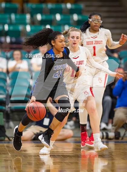 Thumbnail 3 in Grandview vs. Regis Jesuit (CHSAA 5A Final Four) photogallery.