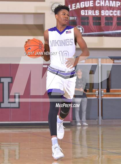 Thumbnail 1 in Valencia vs. Garfield (Rancho Mirage Holiday Invitational) photogallery.
