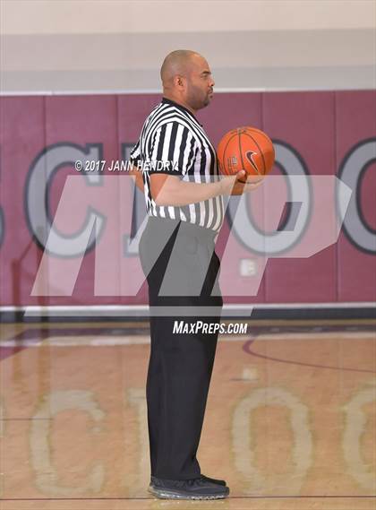Thumbnail 3 in Valencia vs. Garfield (Rancho Mirage Holiday Invitational) photogallery.