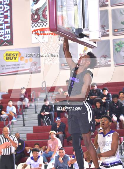 Thumbnail 2 in Valencia vs. Garfield (Rancho Mirage Holiday Invitational) photogallery.