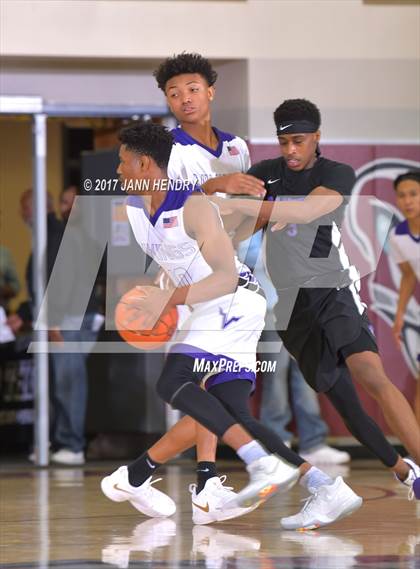 Thumbnail 1 in Valencia vs. Garfield (Rancho Mirage Holiday Invitational) photogallery.
