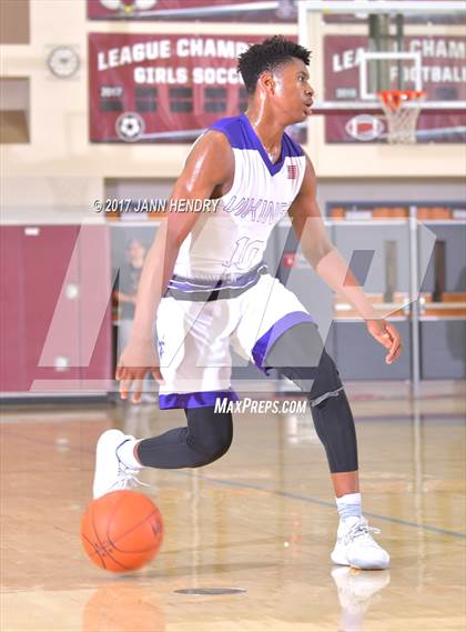 Thumbnail 1 in Valencia vs. Garfield (Rancho Mirage Holiday Invitational) photogallery.