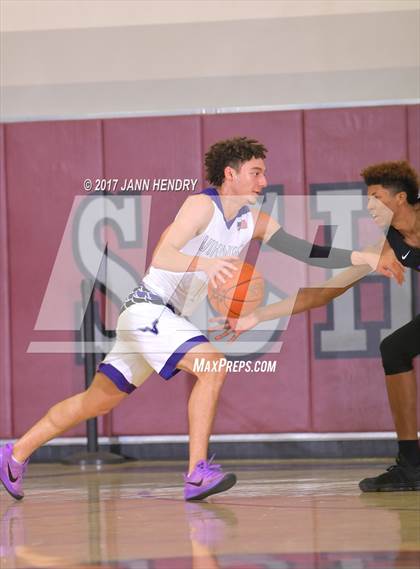 Thumbnail 2 in Valencia vs. Garfield (Rancho Mirage Holiday Invitational) photogallery.
