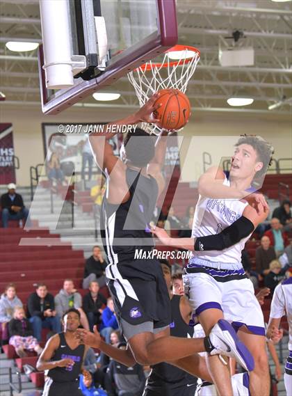 Thumbnail 1 in Valencia vs. Garfield (Rancho Mirage Holiday Invitational) photogallery.