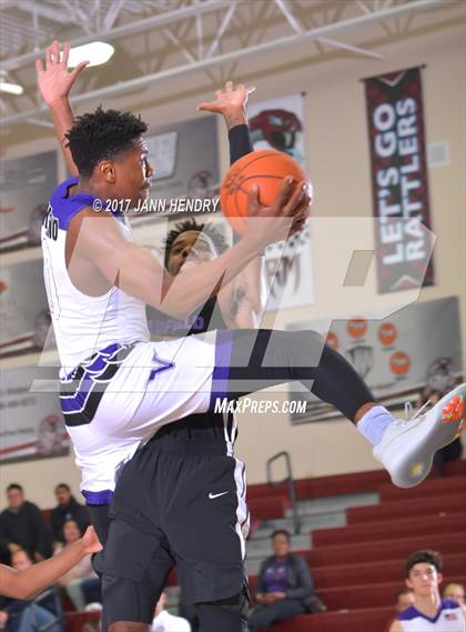Thumbnail 3 in Valencia vs. Garfield (Rancho Mirage Holiday Invitational) photogallery.