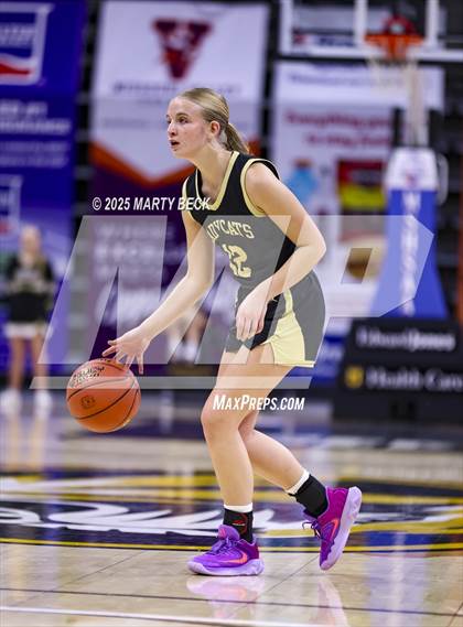 Thumbnail 3 in Northeast vs Chadwick (MSHSAA Class 1 Championship) photogallery.