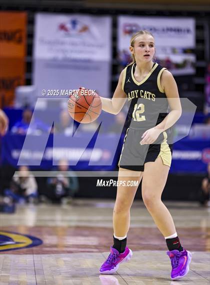 Thumbnail 3 in Northeast vs Chadwick (MSHSAA Class 1 Championship) photogallery.