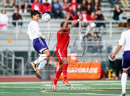 Thumbnail 3 in Santiago vs. Garden Grove (CIF SS D5 Final) photogallery.