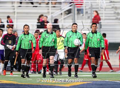 Thumbnail 1 in Santiago vs. Garden Grove (CIF SS D5 Final) photogallery.