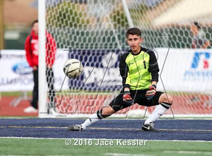 Thumbnail 3 in Santiago vs. Garden Grove (CIF SS D5 Final) photogallery.