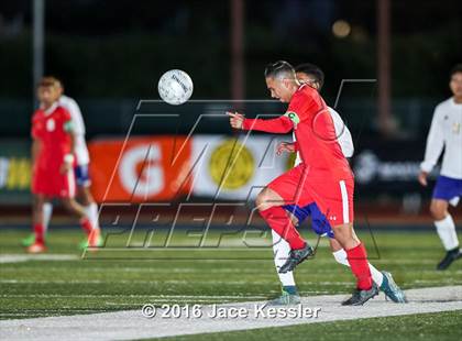 Thumbnail 3 in Santiago vs. Garden Grove (CIF SS D5 Final) photogallery.