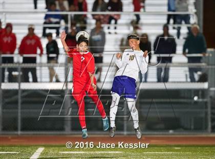 Thumbnail 3 in Santiago vs. Garden Grove (CIF SS D5 Final) photogallery.