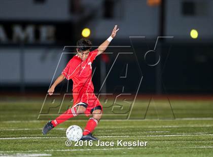 Thumbnail 2 in Santiago vs. Garden Grove (CIF SS D5 Final) photogallery.