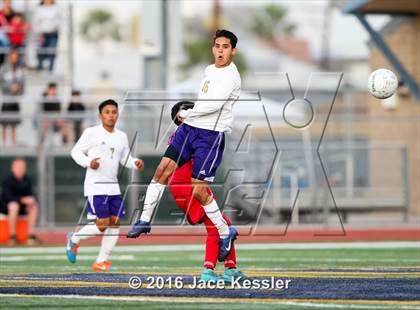 Thumbnail 3 in Santiago vs. Garden Grove (CIF SS D5 Final) photogallery.