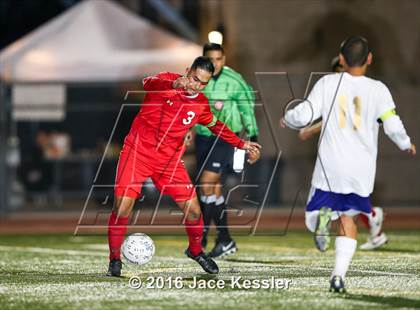Thumbnail 3 in Santiago vs. Garden Grove (CIF SS D5 Final) photogallery.