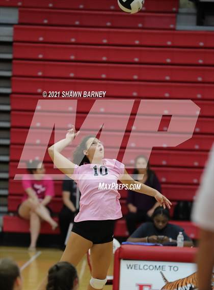 Thumbnail 2 in Brownsburg @ Fishers photogallery.
