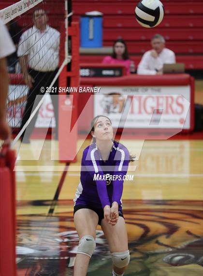Thumbnail 1 in Brownsburg @ Fishers photogallery.