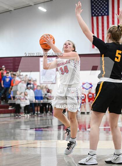 Thumbnail 2 in  Melbourne vs Salem (AAA 2A Regional 2nd round) photogallery.