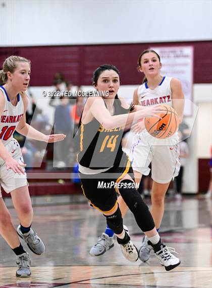 Thumbnail 3 in  Melbourne vs Salem (AAA 2A Regional 2nd round) photogallery.