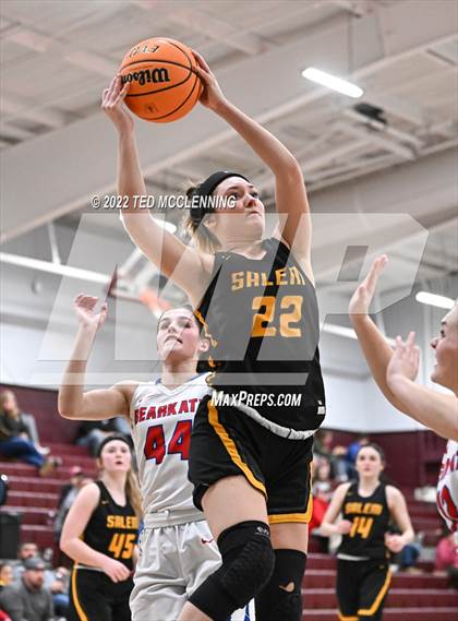 Thumbnail 2 in  Melbourne vs Salem (AAA 2A Regional 2nd round) photogallery.