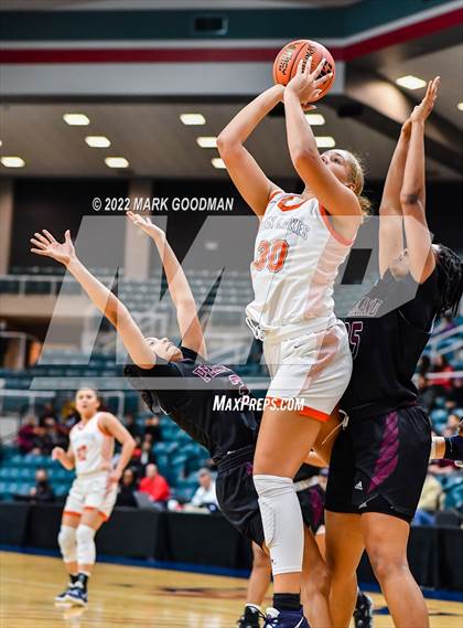 Thumbnail 2 in Seven Lakes vs Pearland (UIL-6A Semifinal Playoff) photogallery.