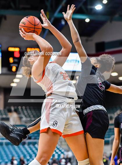 Thumbnail 1 in Seven Lakes vs Pearland (UIL-6A Semifinal Playoff) photogallery.