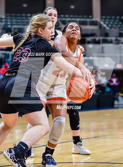 Thumbnail 1 in Seven Lakes vs Pearland (UIL-6A Semifinal Playoff) photogallery.