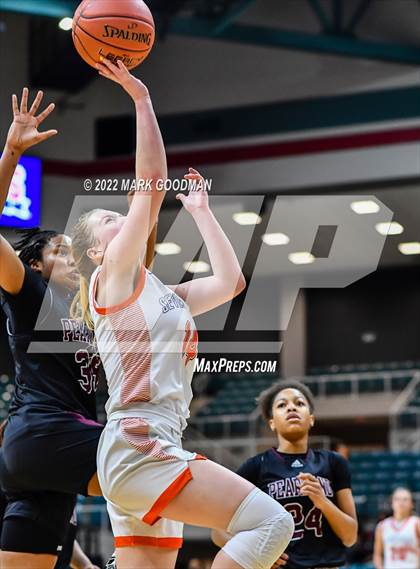 Thumbnail 1 in Seven Lakes vs Pearland (UIL-6A Semifinal Playoff) photogallery.