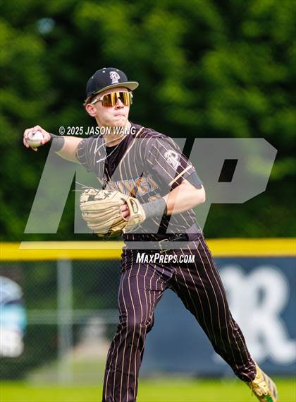 Thumbnail 1 in Sumner @ Puyallup photogallery.