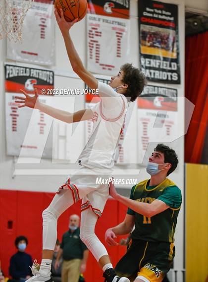 Thumbnail 3 in Canandaigua Academy vs Finney photogallery.