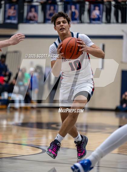 Thumbnail 3 in Waverly @ East Lansing photogallery.