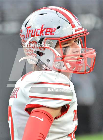Thumbnail 3 in Truckee vs Slam (NIAA 3A State Finals) photogallery.
