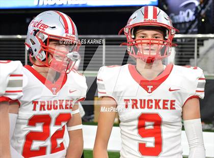Thumbnail 2 in Truckee vs Slam (NIAA 3A State Finals) photogallery.