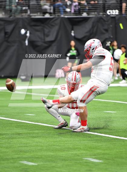 Thumbnail 1 in Truckee vs Slam (NIAA 3A State Finals) photogallery.