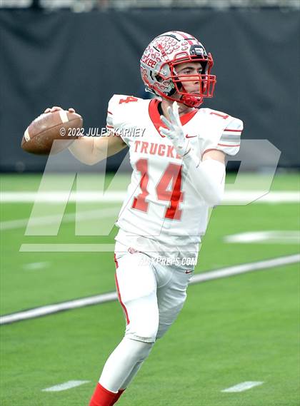 Thumbnail 1 in Truckee vs Slam (NIAA 3A State Finals) photogallery.