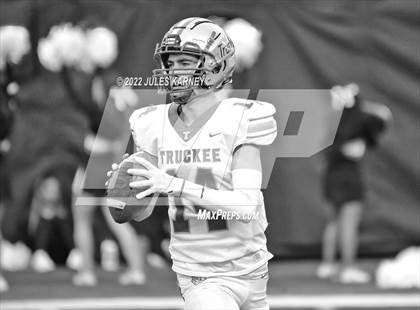 Thumbnail 2 in Truckee vs Slam (NIAA 3A State Finals) photogallery.