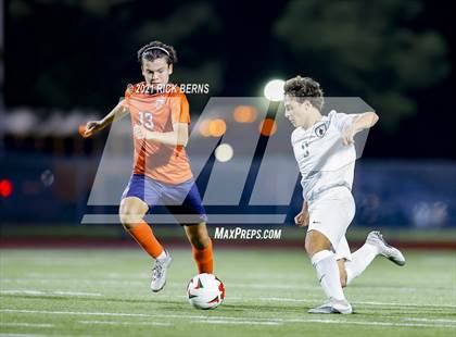 Thumbnail 3 in The Woodlands vs. Bridgeland (UIL 6A Area Playoff) photogallery.