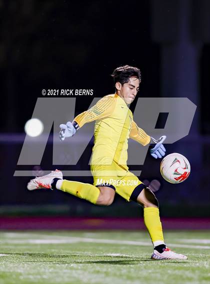 Thumbnail 3 in The Woodlands vs. Bridgeland (UIL 6A Area Playoff) photogallery.