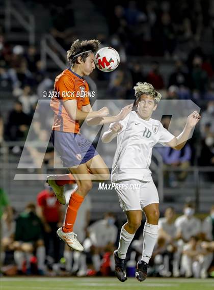Thumbnail 1 in The Woodlands vs. Bridgeland (UIL 6A Area Playoff) photogallery.