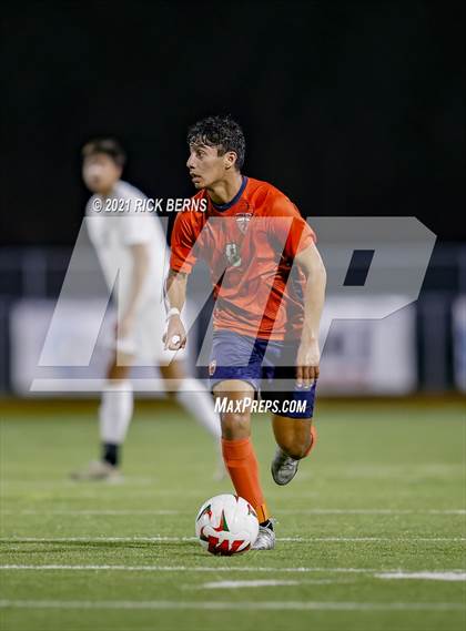Thumbnail 3 in The Woodlands vs. Bridgeland (UIL 6A Area Playoff) photogallery.