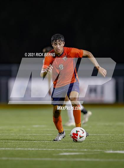 Thumbnail 3 in The Woodlands vs. Bridgeland (UIL 6A Area Playoff) photogallery.