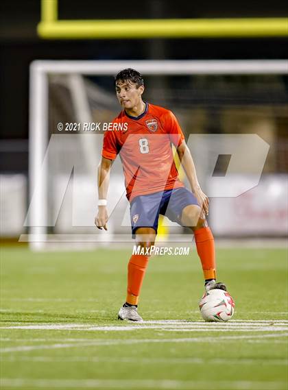 Thumbnail 1 in The Woodlands vs. Bridgeland (UIL 6A Area Playoff) photogallery.