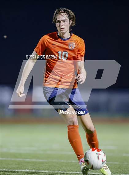 Thumbnail 1 in The Woodlands vs. Bridgeland (UIL 6A Area Playoff) photogallery.