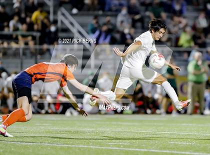 Thumbnail 1 in The Woodlands vs. Bridgeland (UIL 6A Area Playoff) photogallery.