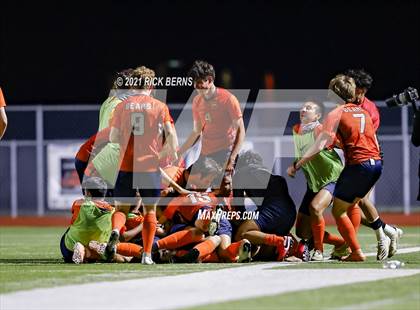 Thumbnail 1 in The Woodlands vs. Bridgeland (UIL 6A Area Playoff) photogallery.